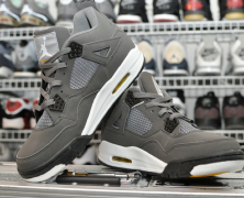 Air Jordans 4. Grey full.